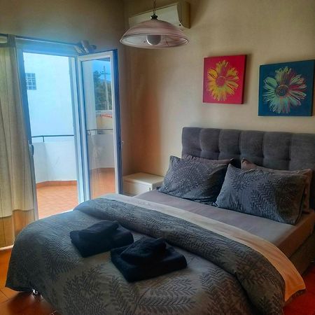 Home4U, Just 7Km From Airport Markópoulon Zewnętrze zdjęcie
