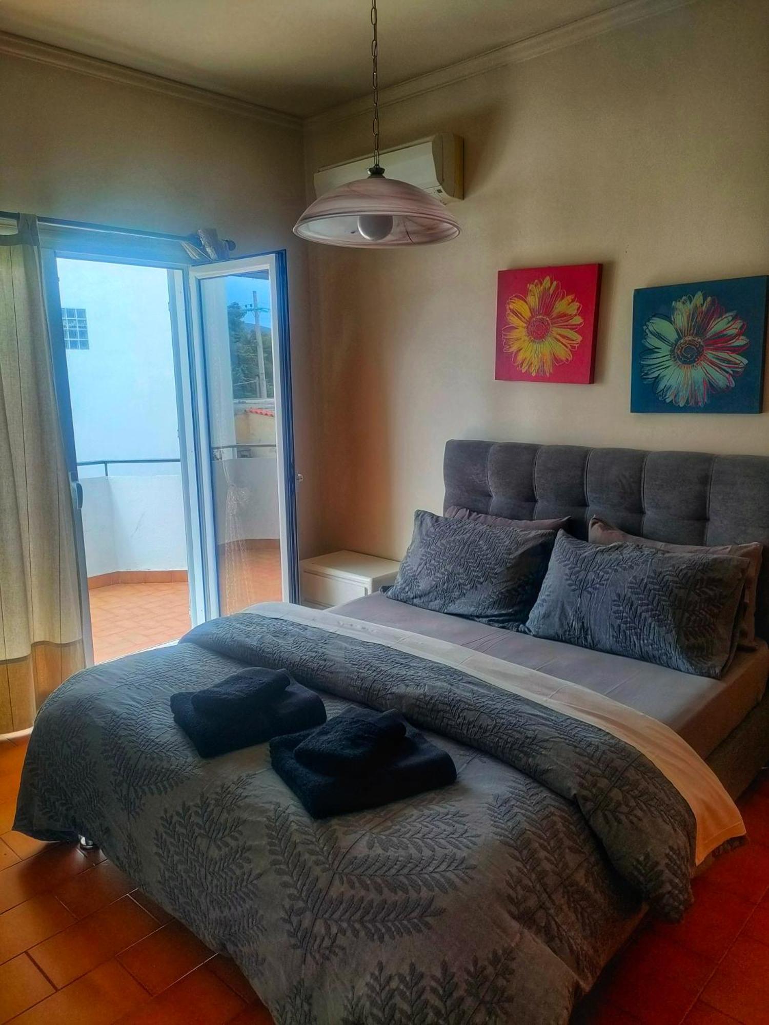 Home4U, Just 7Km From Airport Markópoulon Zewnętrze zdjęcie
