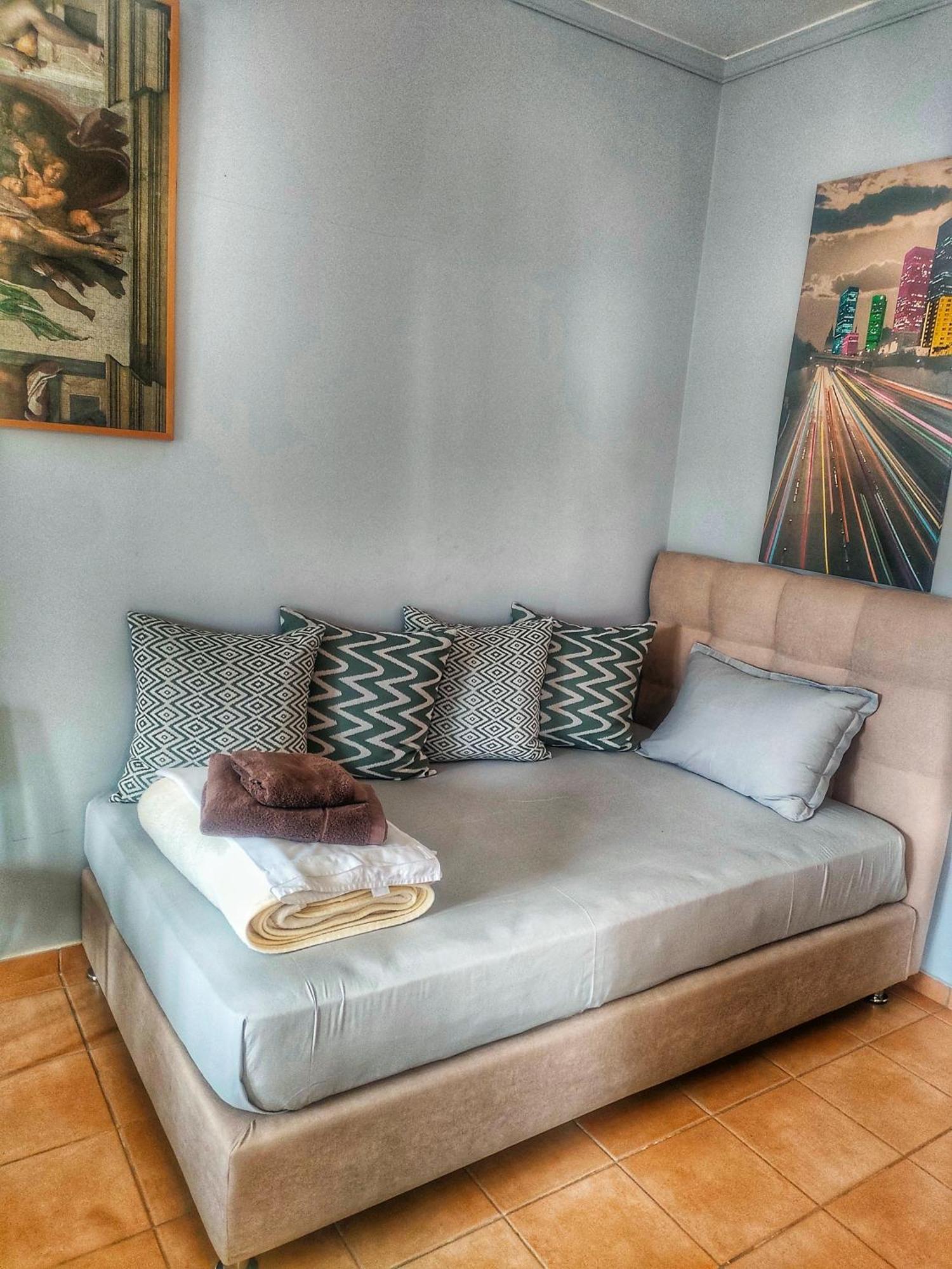Home4U, Just 7Km From Airport Markópoulon Zewnętrze zdjęcie